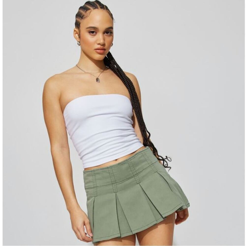 Garage Lexi Pleated Green Mini Skort